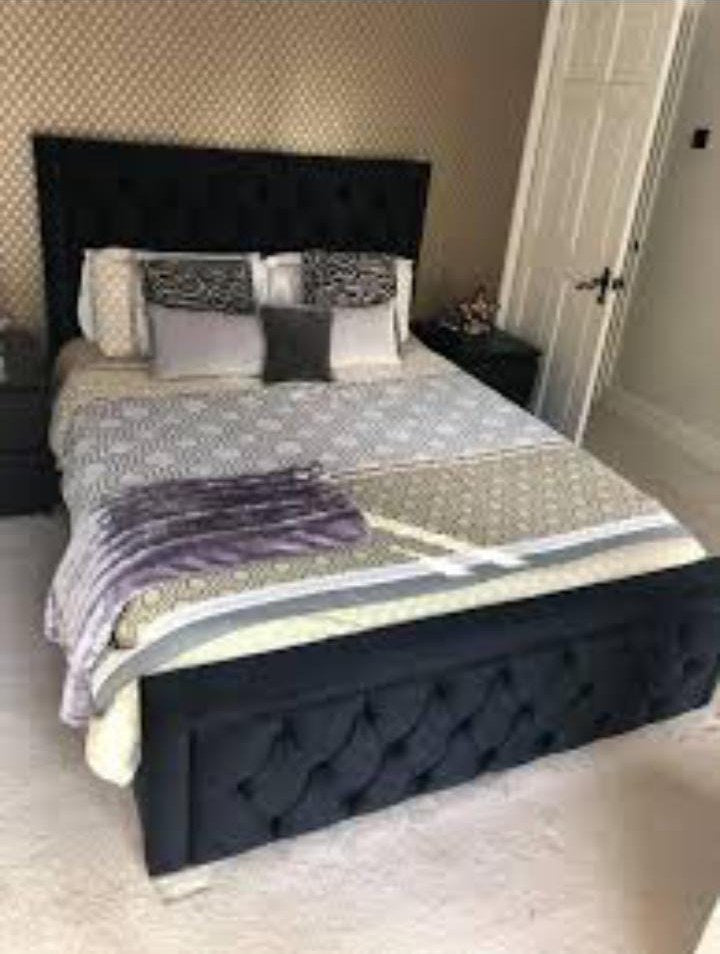 Black velvet Hilton Bed in a bedroom